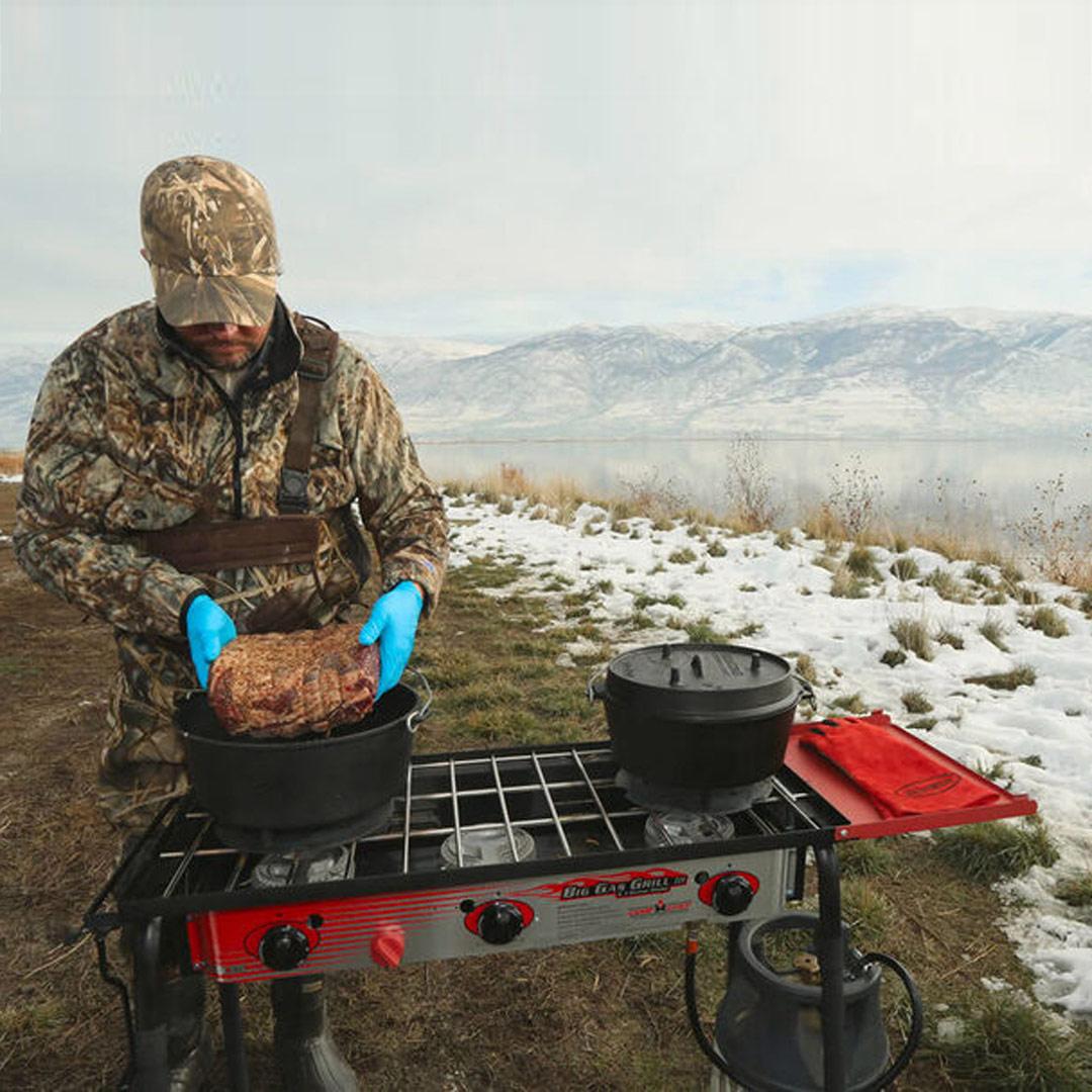 Camp Chef Deluxe Dutch Oven