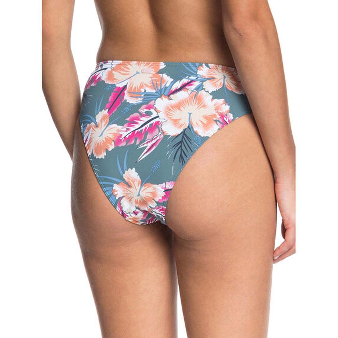 w Roxy Beach Classic